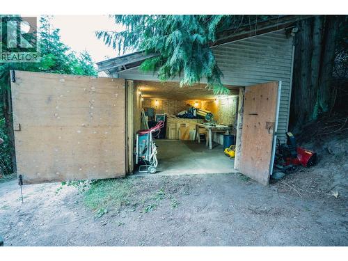 5396 6 Highway, Winlaw, BC - Outdoor