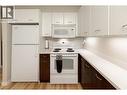 539 Yates Road Unit# 308, Kelowna, BC  - Indoor Photo Showing Kitchen 