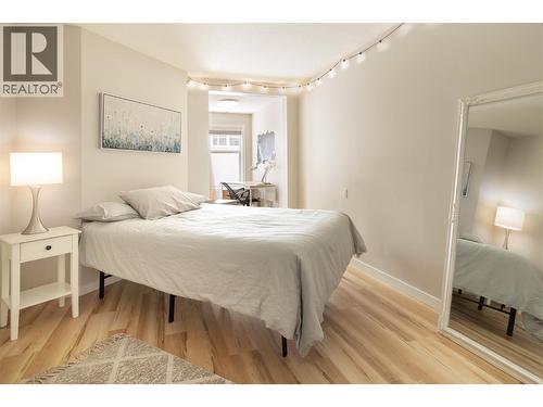 539 Yates Road Unit# 308, Kelowna, BC - Indoor Photo Showing Bedroom