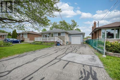 247 KILGOUR AVENUE  Welland (Broadway), ON L3C 2R1