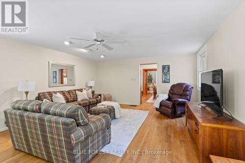 368 St James Street, London East (East B), ON - Indoor Photo Showing Living Room