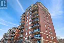 901 - 374 COOPER STREET  Ottawa, ON K2P 2P4
