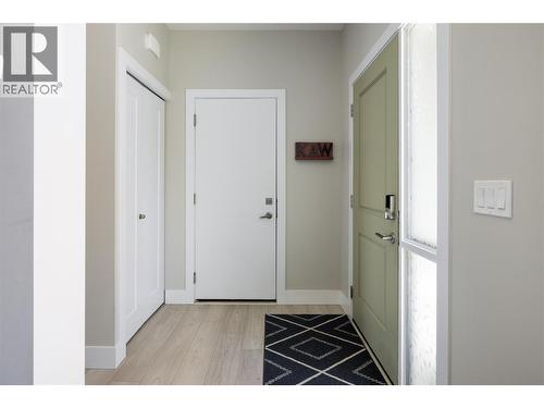 933 Mt Robson Place Unit# 18, Vernon, BC - Indoor Photo Showing Other Room