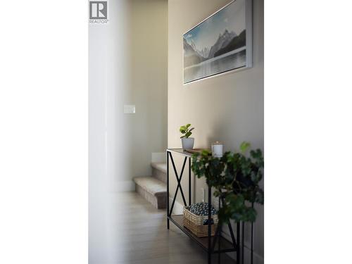 933 Mt Robson Place Unit# 18, Vernon, BC - Indoor Photo Showing Other Room