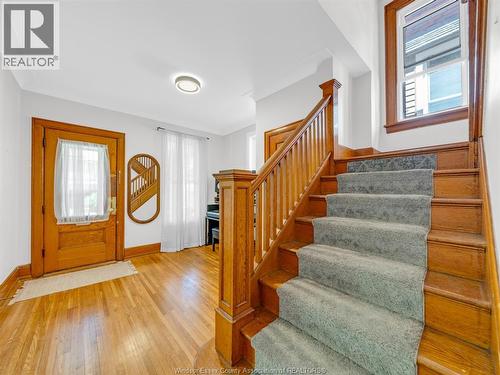908 Windermere Road, Windsor, ON - Indoor Photo Showing Other Room