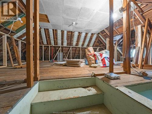 908 Windermere Road, Windsor, ON - Indoor