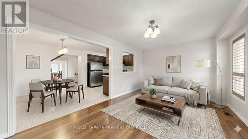 108 Argento Crescent, Vaughan, ON - Indoor Photo Showing Living Room
