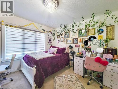 27 Riesling Court, Hamilton, ON 