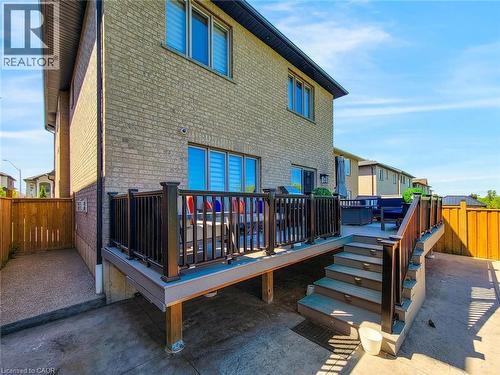 27 Riesling Court, Hamilton, ON 