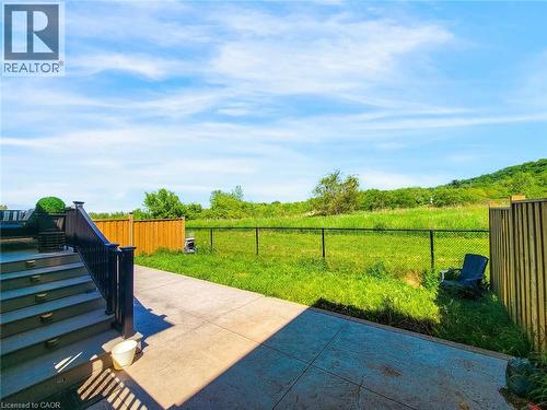 27 Riesling Court, Hamilton, ON 