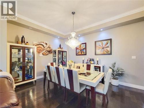 27 Riesling Court, Hamilton, ON 