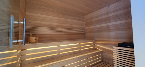Sauna - 716-1 Boul. De Maisonneuve O., Montréal (Ville-Marie), QC - Indoor Photo Showing Other Room