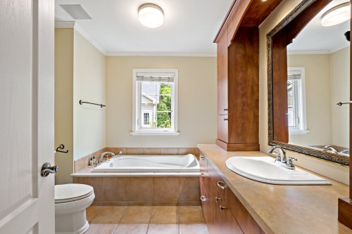 Salle de bains - 1320 Rue De La Baie, Chertsey, QC - Indoor Photo Showing Bathroom