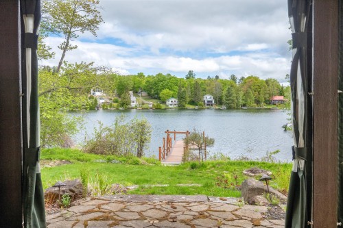 Terrasse - 1320 Rue De La Baie, Chertsey, QC - Outdoor With Body Of Water With View