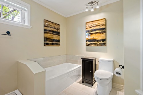 Salle de bains - 1320 Rue De La Baie, Chertsey, QC - Indoor Photo Showing Bathroom