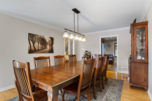 Salle à manger - 14 Rue St-Onge, Châteauguay, QC - Indoor Photo Showing Dining Room