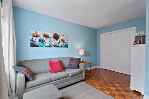 Chambre à coucher - 14 Rue St-Onge, Châteauguay, QC - Indoor Photo Showing Living Room