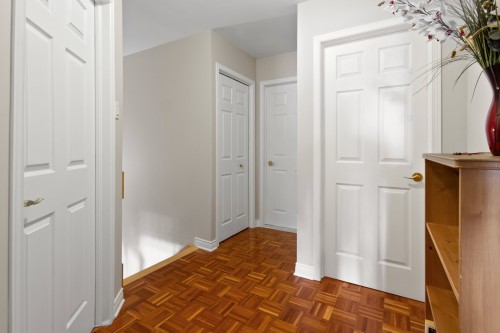 Corridor - 14 Rue St-Onge, Châteauguay, QC - Indoor Photo Showing Other Room