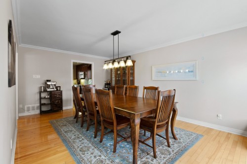 Salle à manger - 14 Rue St-Onge, Châteauguay, QC - Indoor Photo Showing Dining Room