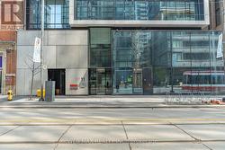 2102 - 11 CHARLOTTE STREET Toronto, ON M5V 2H5
