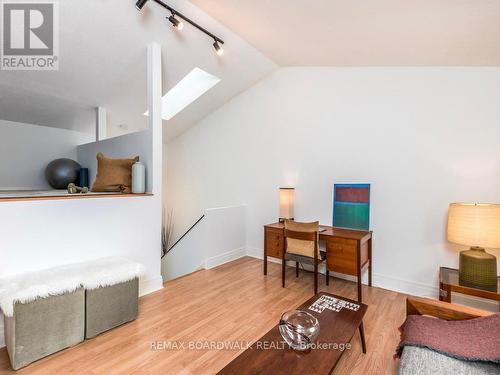 Loft as Den - 41 Putman Avenue, Ottawa, ON - Indoor