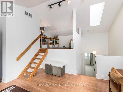 Upper Loft currently used for yoga - 41 Putman Avenue, Ottawa, ON - Indoor Photo Showing Other Room