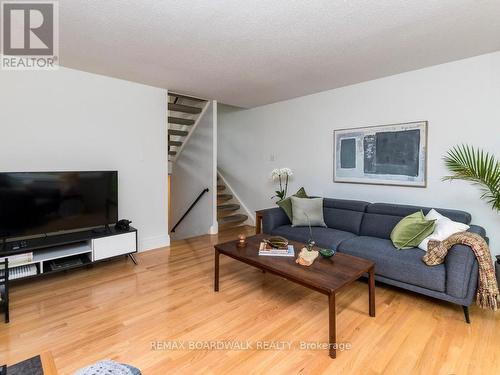 Gleaming Hardwoos in Living Room - 41 Putman Avenue, Ottawa, ON - Indoor Photo Showing Living Room