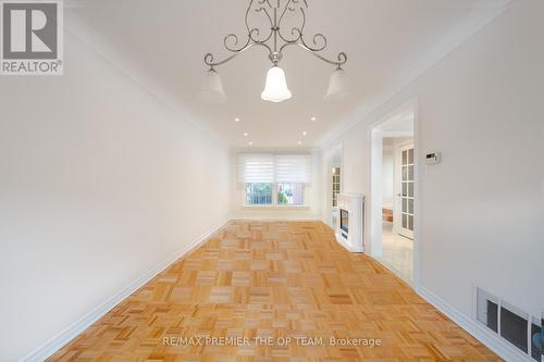 79 Governor Crescent, Vaughan, ON - Indoor Photo Showing Other Room