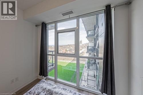 550 North Service Road Unit# 609, Grimsby, ON - Indoor Photo Showing Other Room