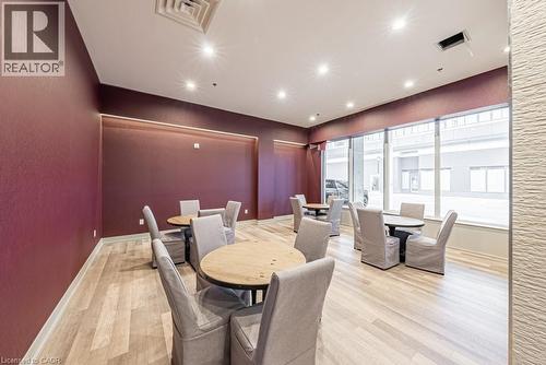 550 North Service Road Unit# 609, Grimsby, ON - Indoor Photo Showing Dining Room
