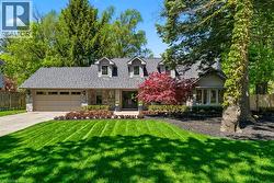 1531 GREEN GLADE  Mississauga, ON L6J 1B6