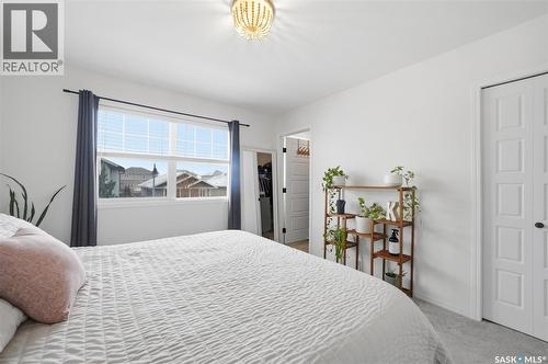 344 Levalley Cove, Saskatoon, SK - Indoor Photo Showing Bedroom