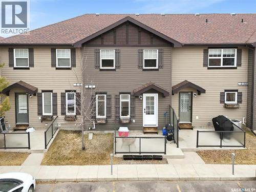 344 Levalley Cove, Saskatoon, SK - Outdoor