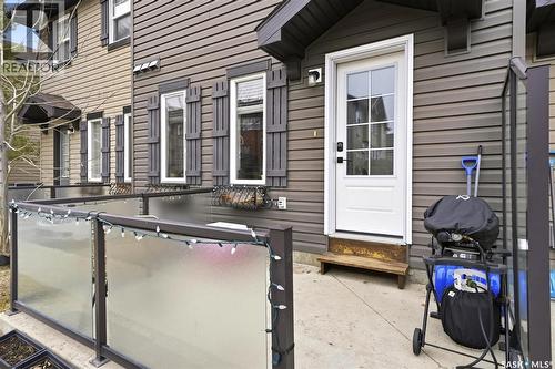 344 Levalley Cove, Saskatoon, SK - Outdoor