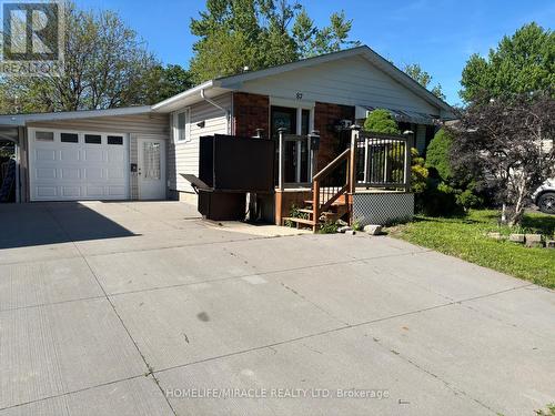 87 RENNY CRESCENT  London South, ON N6E 2C4