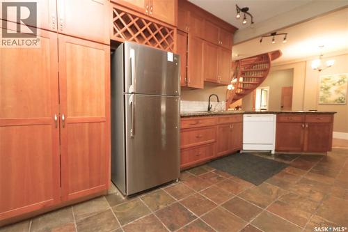 34 Laurier Avenue, Yorkton, SK - Indoor Photo Showing Kitchen