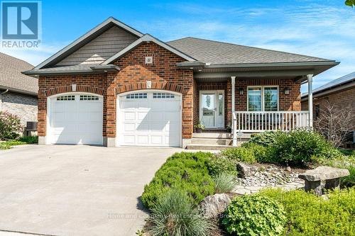 22 FINDLAY PLACE  Stratford, ON N5A 0A7