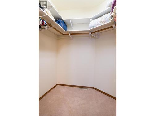 1924 Hurl Street, Creston, BC - Indoor With Storage