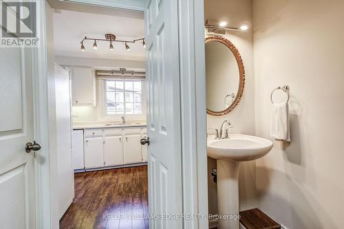 1 - 567 Guelph Line, Burlington, ON - Indoor Photo Showing Bathroom