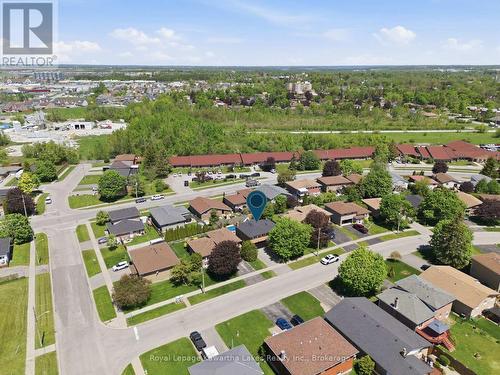 32 Andrew Drive, Kawartha Lakes (Lindsay), ON - Outdoor With View