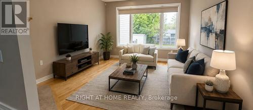 142 Lilibet Crescent E, Ottawa, ON - Indoor Photo Showing Living Room