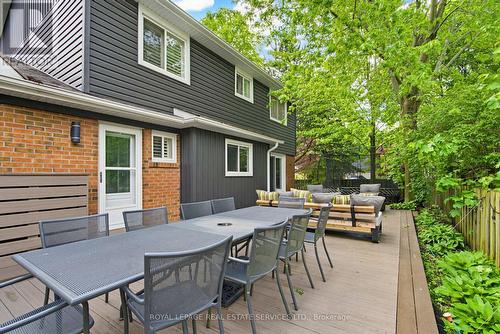 1390 Peerless Court, Oakville, ON 