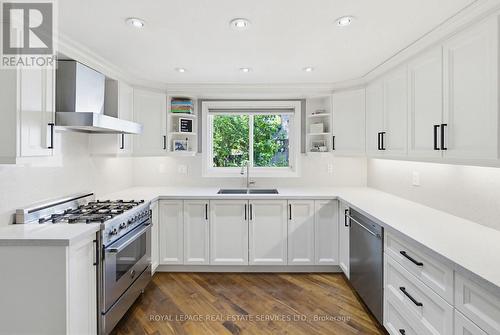 1390 Peerless Court, Oakville, ON 