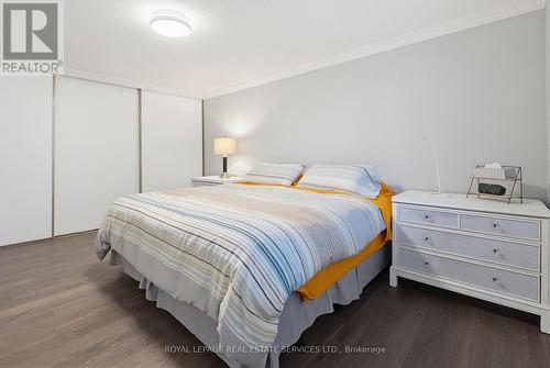 1390 Peerless Court, Oakville, ON 