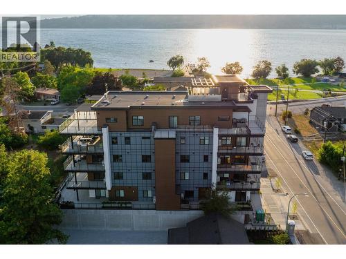 417 Cedar Avenue Unit# 402 Lot# Sl10, Kelowna, BC - Outdoor With Body Of Water