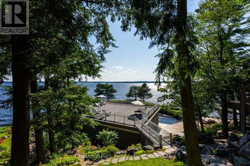 10 Wyldewood Road, Muskoka Lakes (Monck (Muskoka Lakes)), ON - Outdoor With Body Of Water