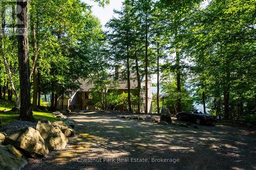10 Wyldewood Road, Muskoka Lakes (Monck (Muskoka Lakes)), ON - Outdoor