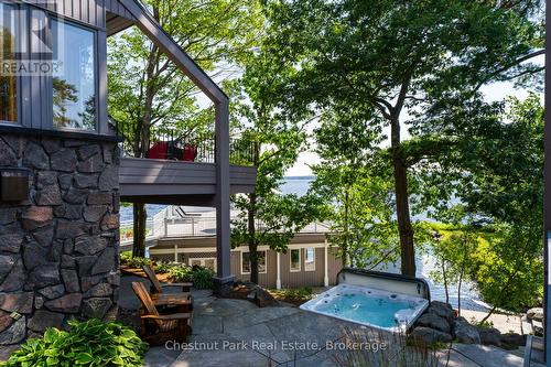10 Wyldewood Road, Muskoka Lakes (Monck (Muskoka Lakes)), ON - Outdoor With Deck Patio Veranda
