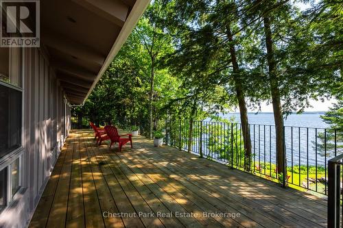 10 Wyldewood Road, Muskoka Lakes (Monck (Muskoka Lakes)), ON - Outdoor With Body Of Water With Deck Patio Veranda
