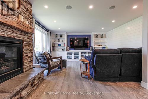 367 Golf Club Road, Hamilton, ON 